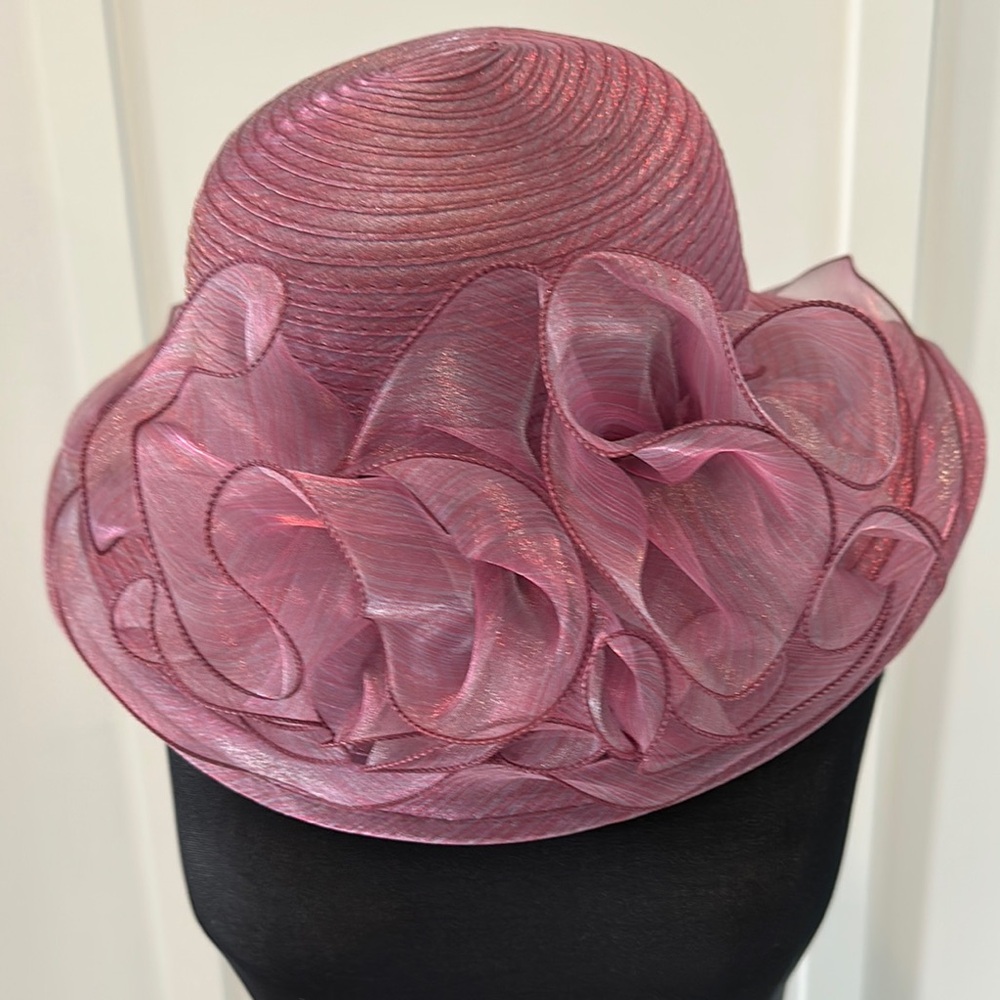 Elegant Lavender Women's Hat - NWOT